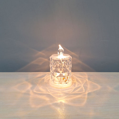 Свеча декоративная 8,5см рифленая, свет.